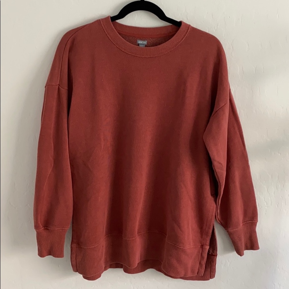 Aerie rust sweatshirt side split